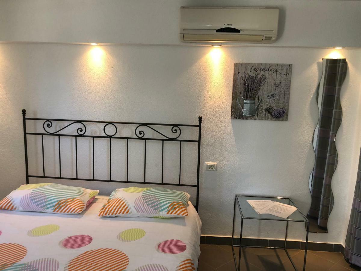 Apartments Roberta Новиград Екстериор снимка